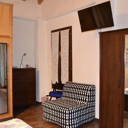 Nocleg ze śniadaniem Casa Mia *