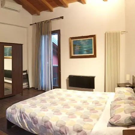 Casa Mia Nocleg ze śniadaniem Desenzano del Garda